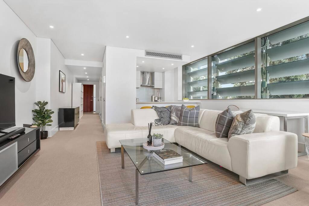 Elegant & Sunny Living With Stunning Marina Views Auckland Exterior foto